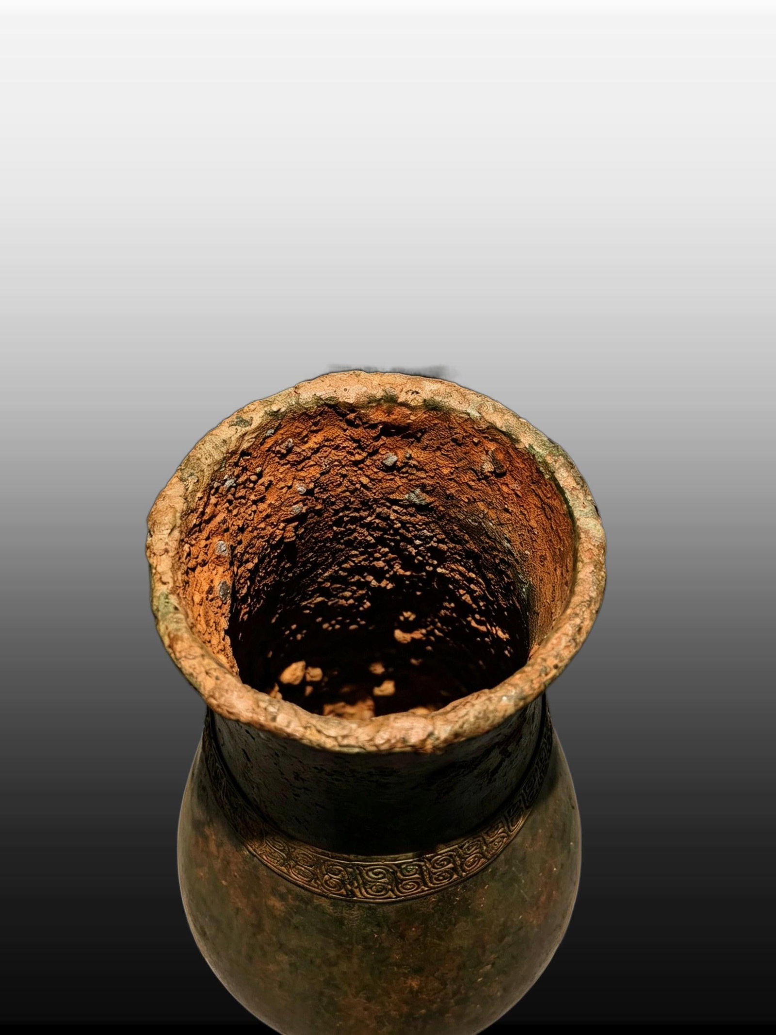 A Exquisite Bronze Vase - 6