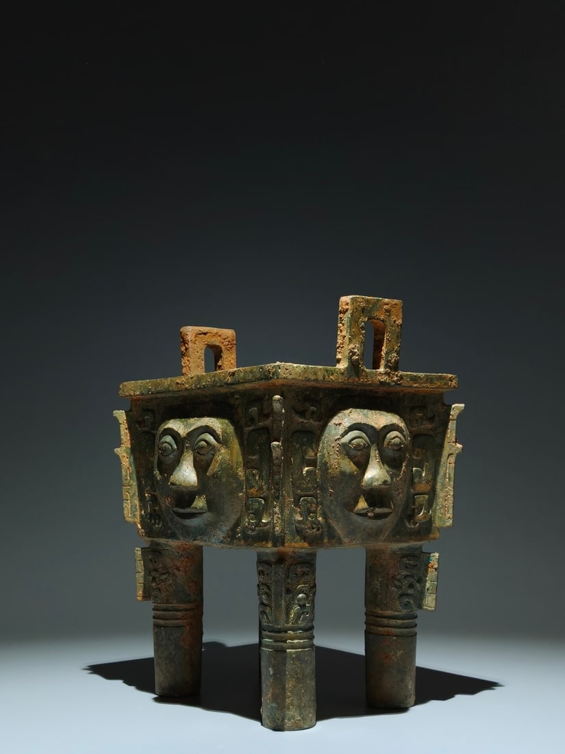 A Exquisite Bronze Beast-Face Pattern Censer - 4