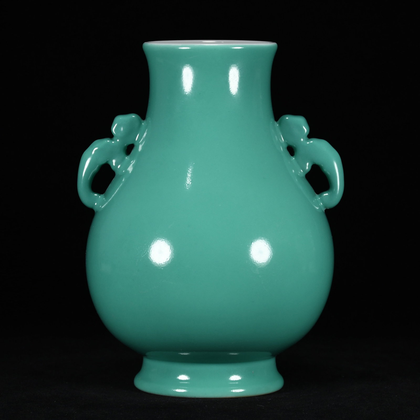 A Exquisite Turquoise-Glazed Dragon-Ears Vase: A Exquisite Turquoise-Glazed Dragon-Ears Vase,Qing Dynasty, China,Yongzheng Six-character Mark,Size:8.7inx6.3in