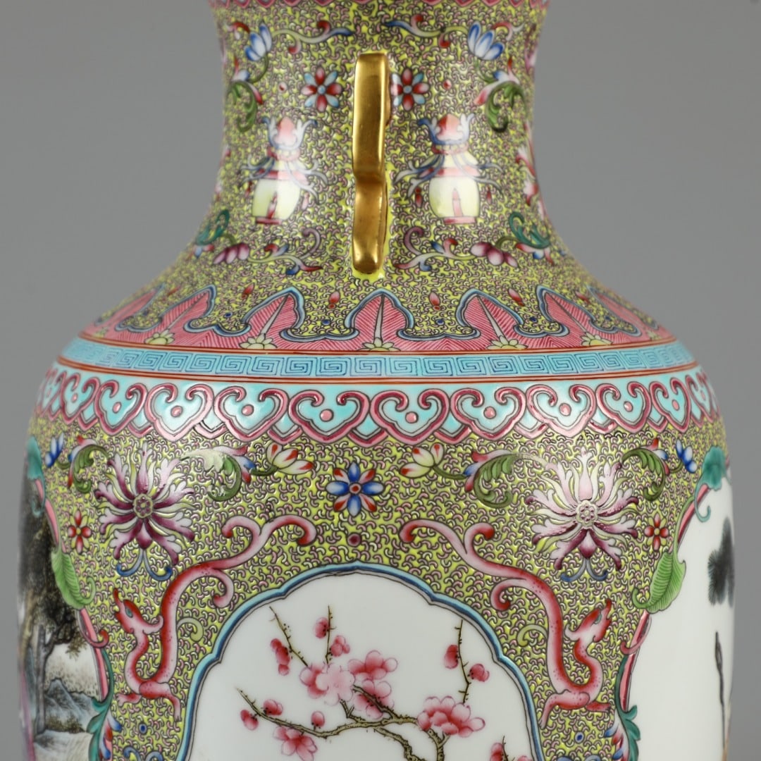 A Exquisite Enamel Figures Pattern Double-Ears Vase - 5