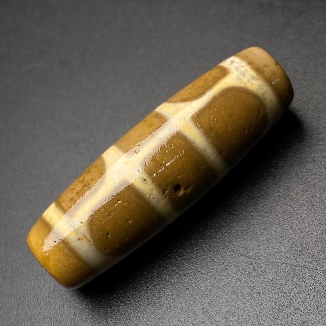 A Exquisite Tortoise Shell Dzi bead - 4