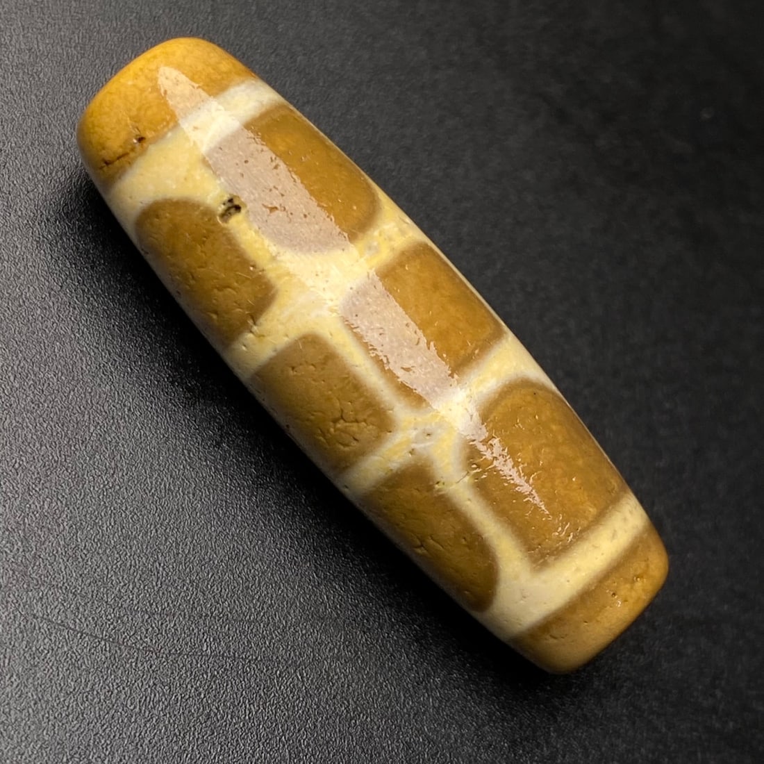 A Exquisite Tortoise Shell Dzi bead - 7