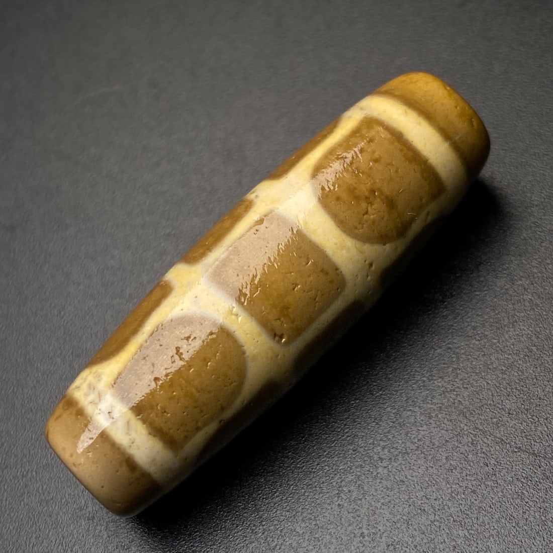 A Exquisite Tortoise Shell Dzi bead - 8