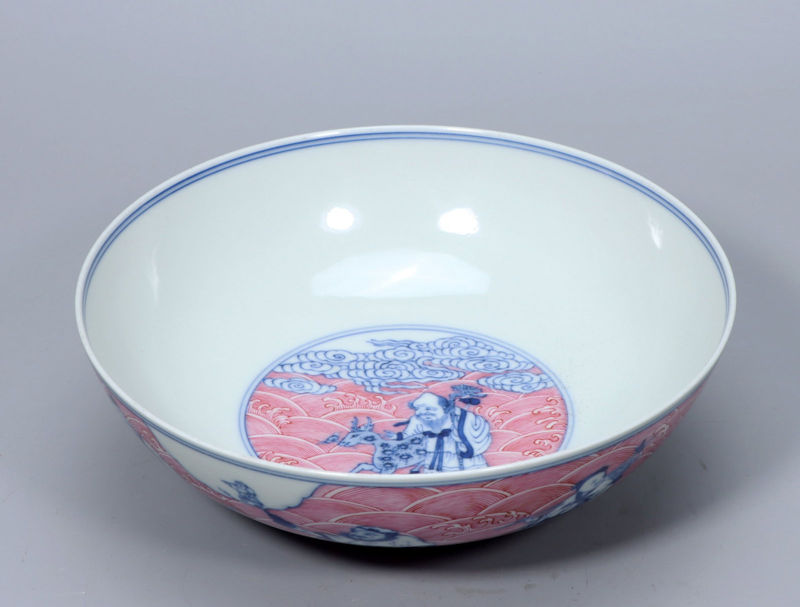 A Exquisite Blue and White Ruby Red-Glazed Figures Pattern Bowl - 7