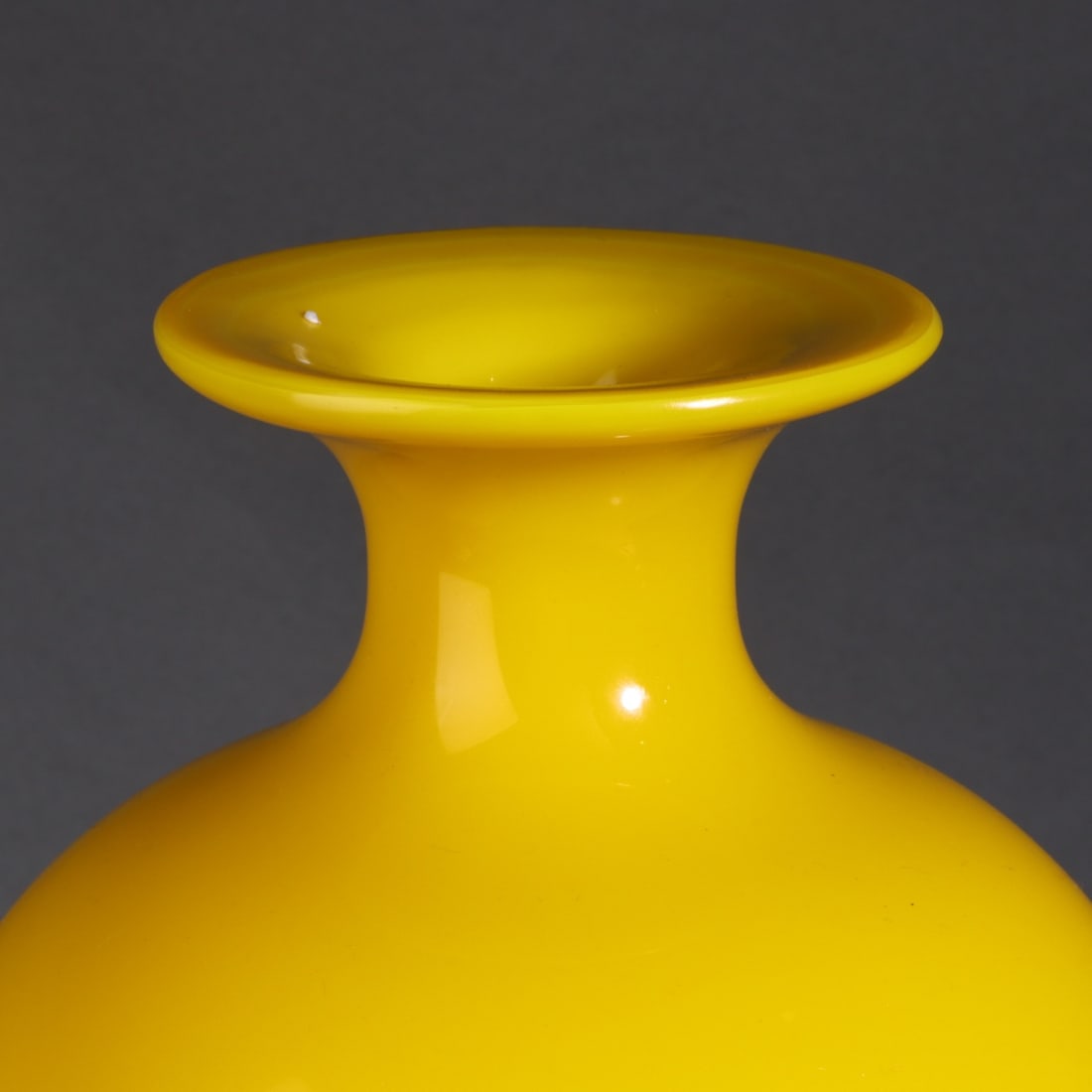A Exquisite Colored glaze Vase - 2