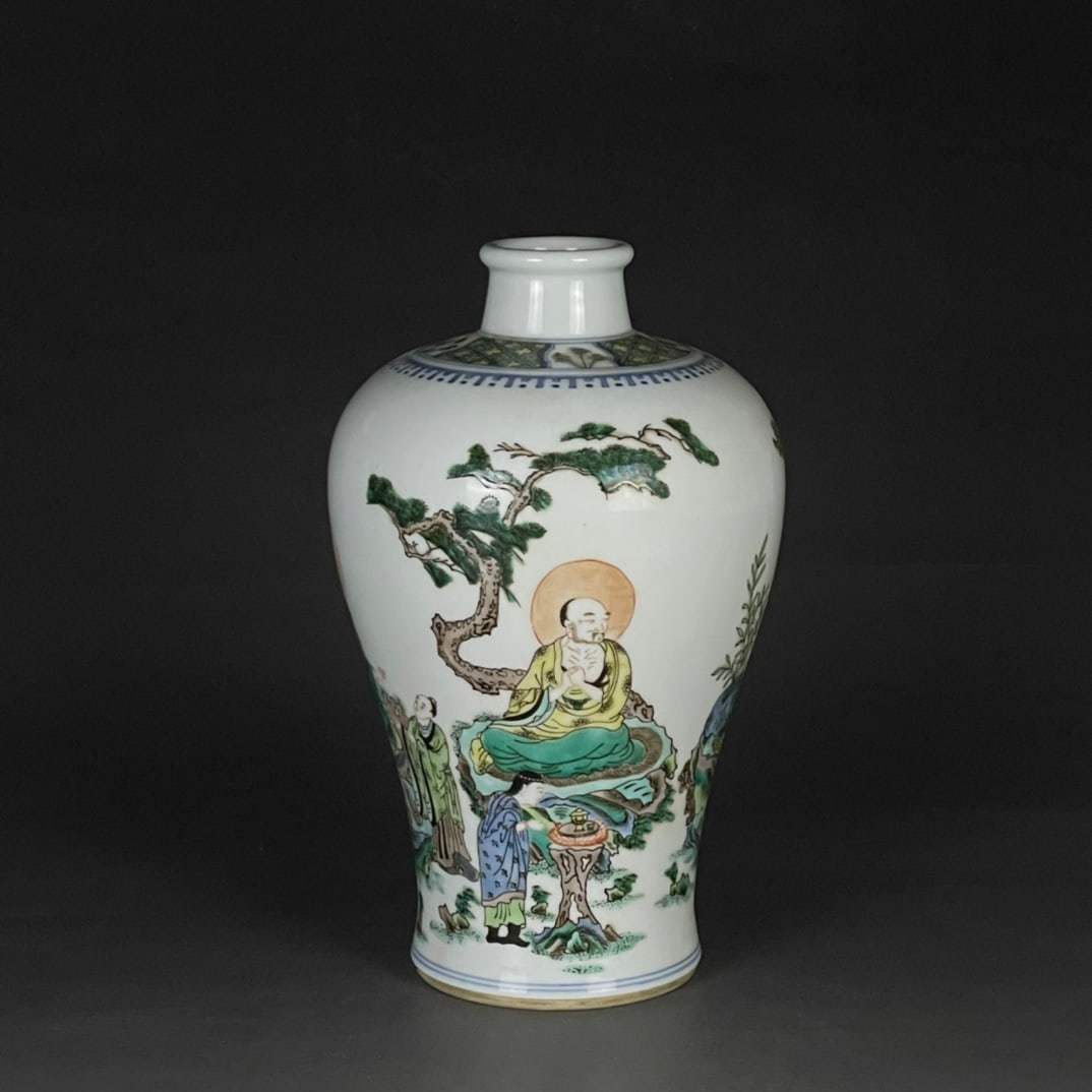 A Exquisite Wucai Figures Pattern Vase - 2