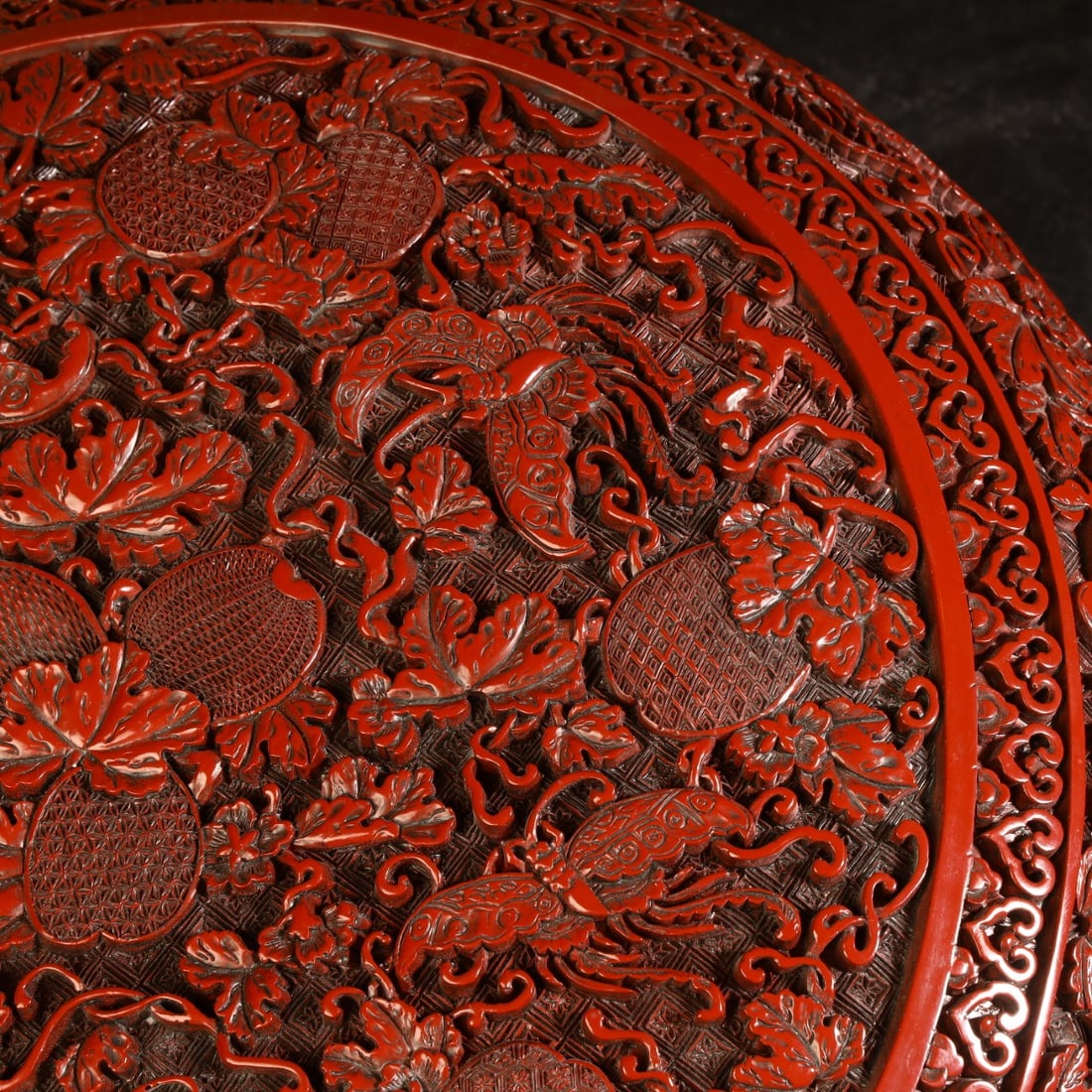 A Exquisite Carved Red Lacquer Flower Pattern Box - 5