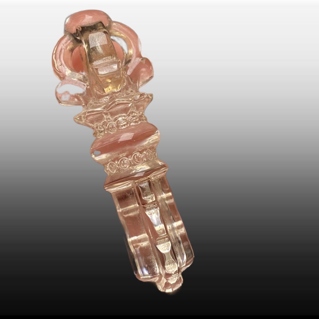 A Exquisite Crystal Vajra Sword: A Exquisite Crystal Vajra Sword,Qing Dynasty, China,Size:1.9inx0.7in 水晶金刚剑,中国清代