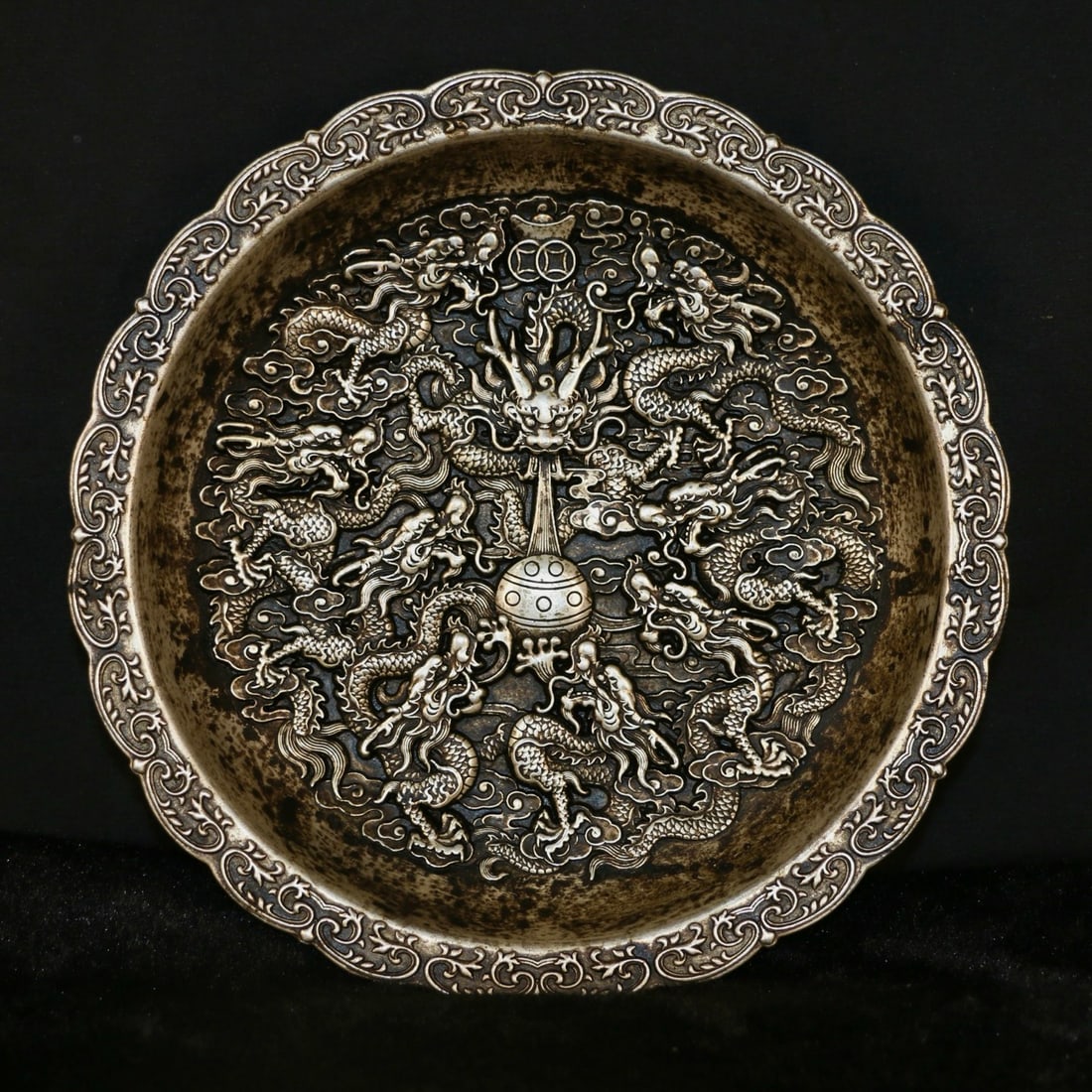 A Exquisite Silvering Dragon Pattern Plate - 4