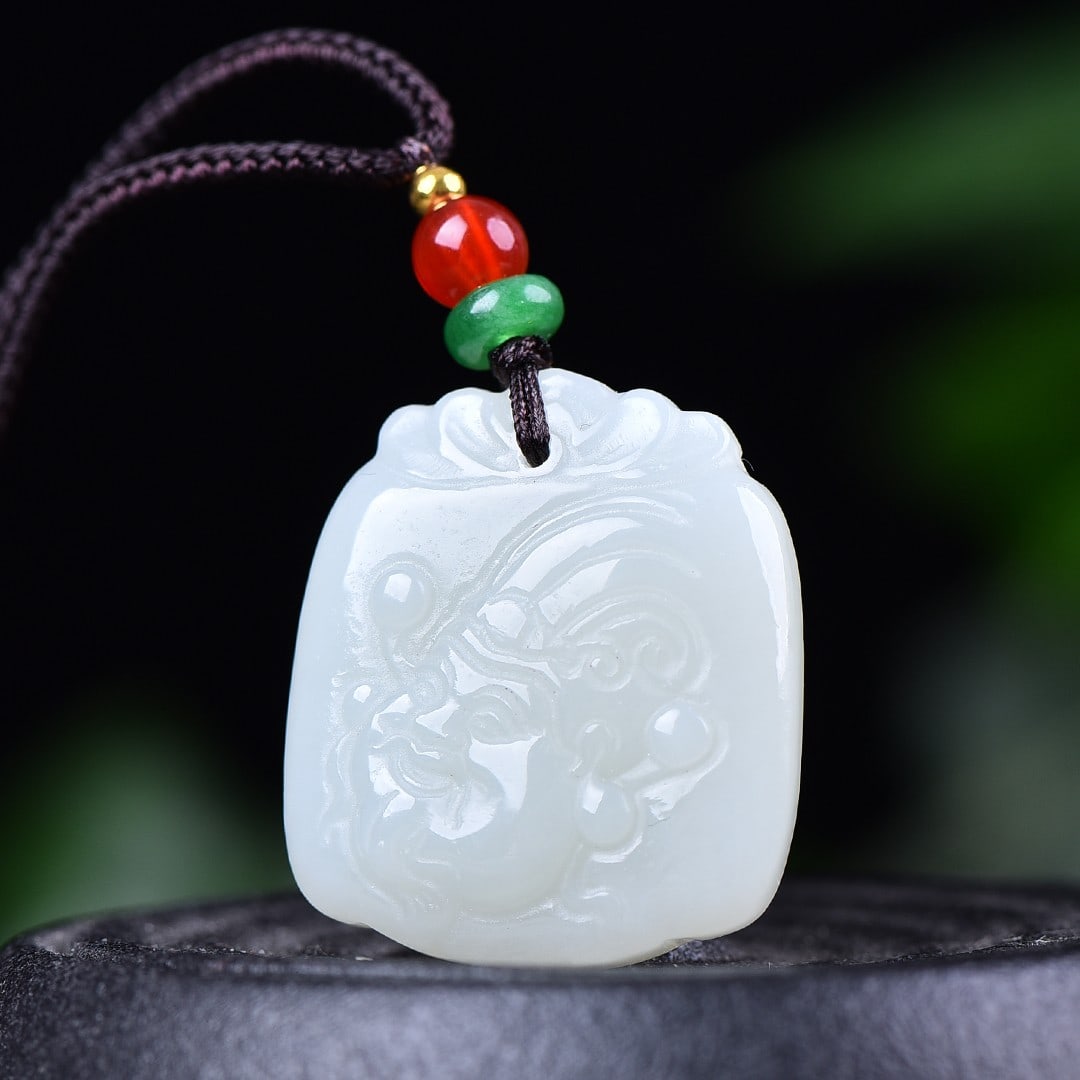 A Exquisite Hotan Jade Figures Pattern Pendant - 4