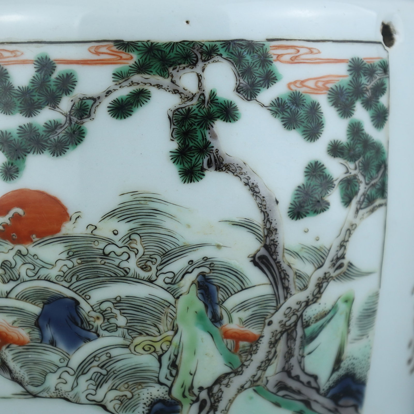 A Exquisite Wucai Figures Pattern Jar - 7