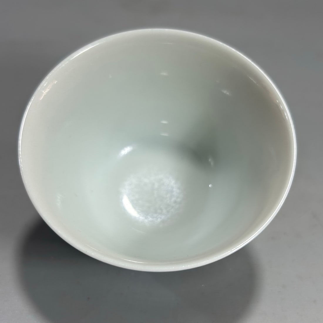 A Exquisite Doucai Bat Pattern Cup - 4