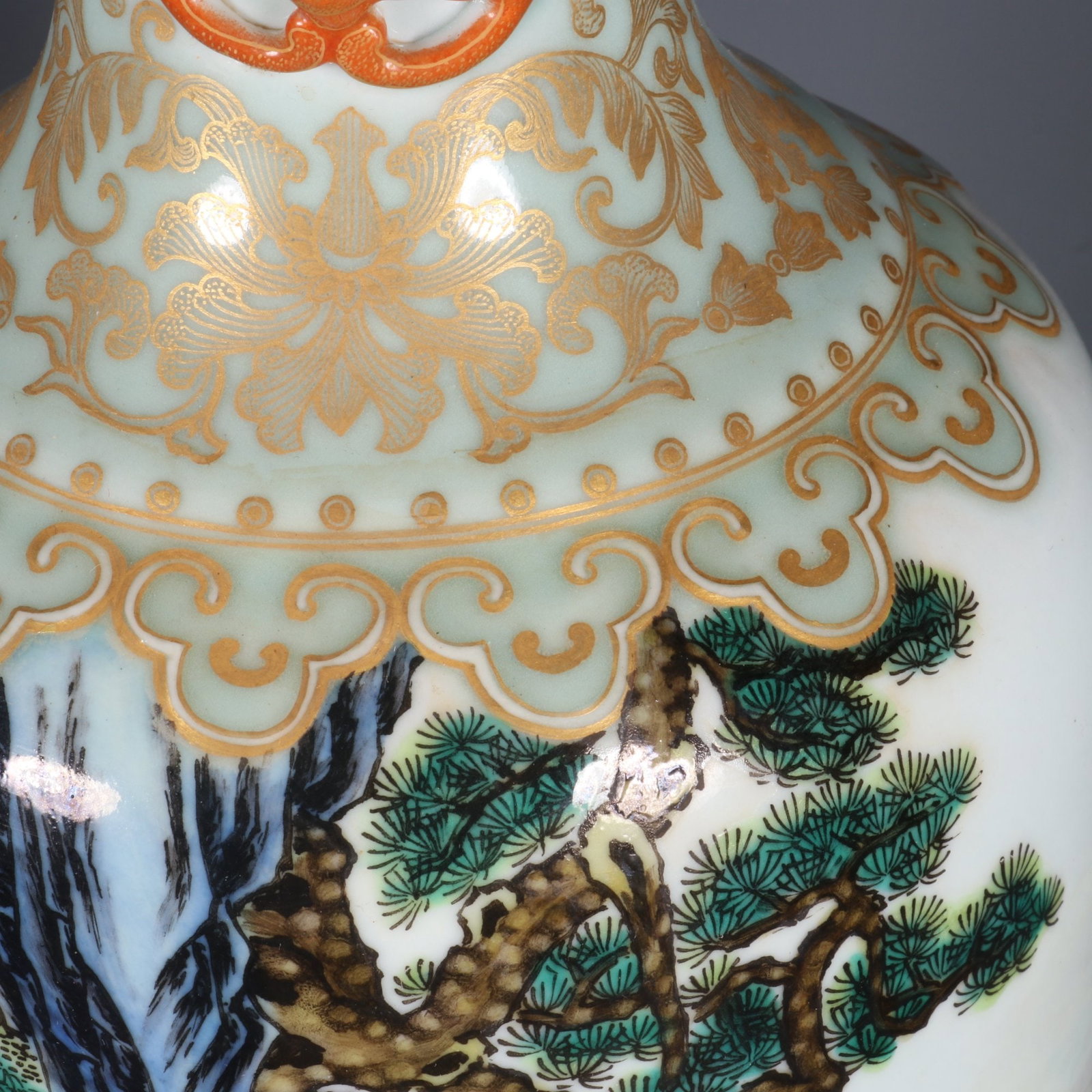 A Exquisite Famille-Rose Painted Gold Pine and Deer Pattern Bats Ear Vase - 6