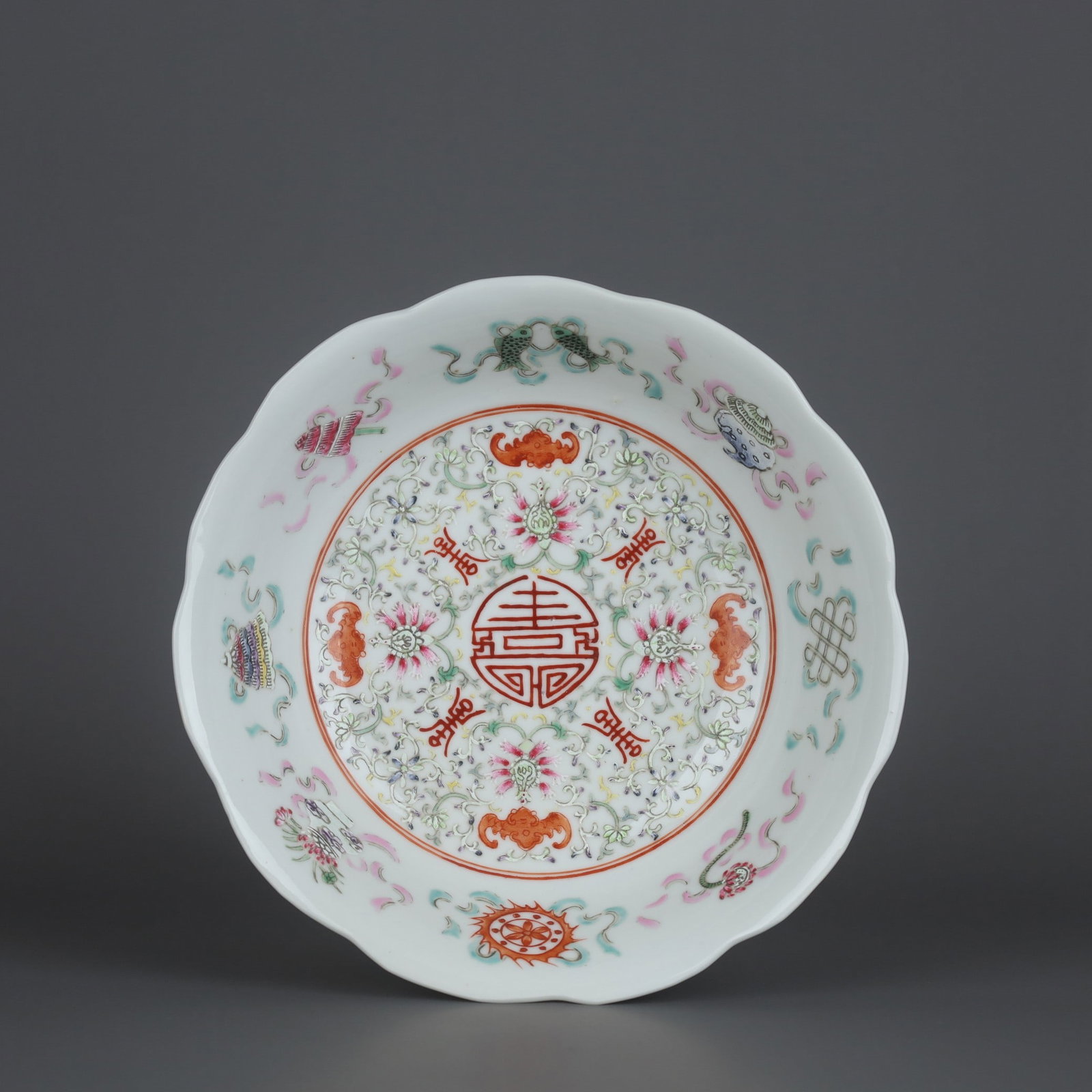 A Exquisite Famille-Rose Eight Treasures Pattern Bowl: A Exquisite Famille-Rose Eight Treasures Pattern Bowl,Qing Dynasty, China,Xianfeng Six-character Mark,Size:2inx7.2in 粉彩八宝纹碗,中国清代,&
