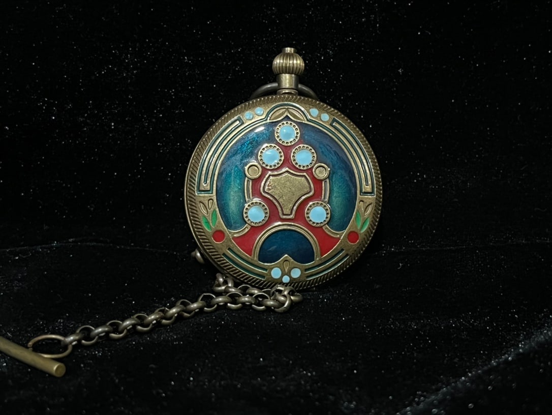 A Exquisite Coppery Double Opening Pocket Watch: A Exquisite Coppery Double Opening Pocket Watch,Qing Dynasty, China,Size:2.2in 铜制双开怀表,中国清代