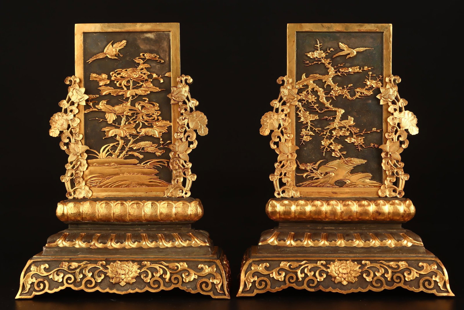 A Set of Exquisite Gilt Bronze Flower Pattern Screen - 3