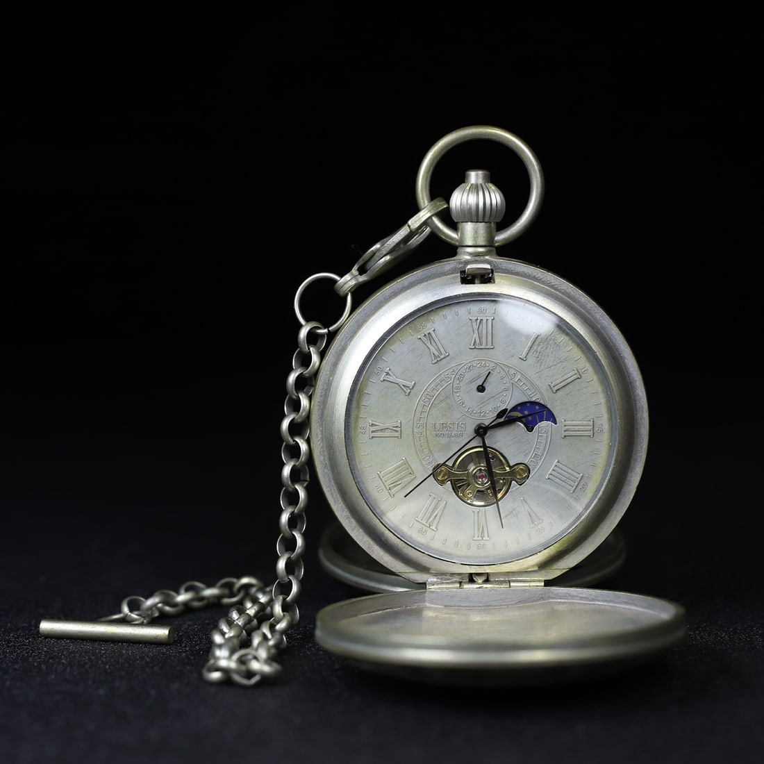 A Exquisite Silver Figures Pattern Double Opening Pocket Watch - 2