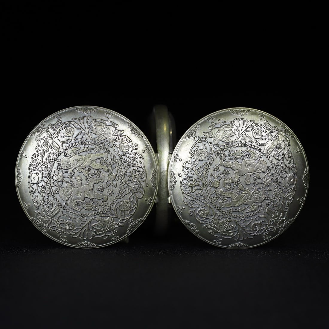 A Exquisite Silver Figures Pattern Double Opening Pocket Watch - 9
