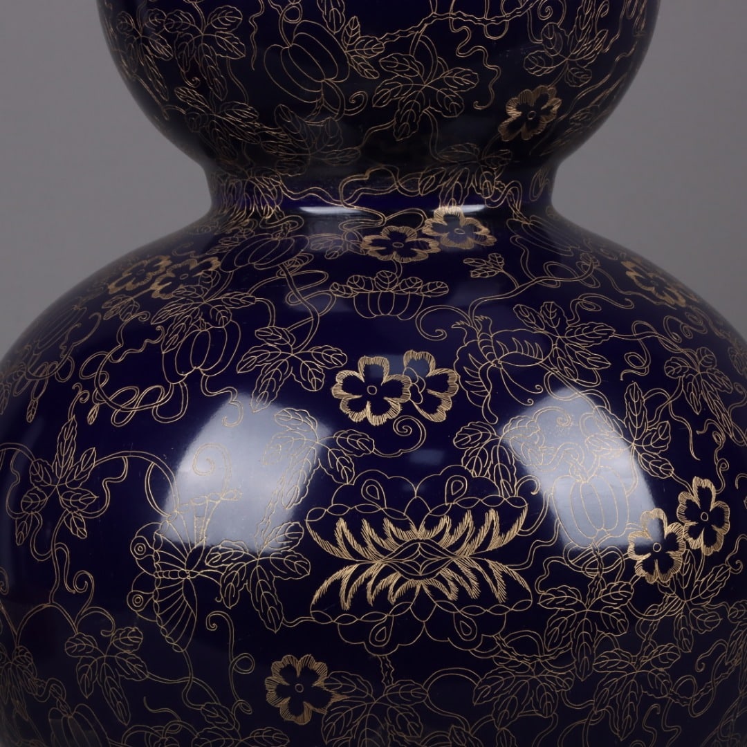 A Exquisite Ji Blue Glazed Cloisonne Flower and Butterfly Pattern Gourd Vase - 5