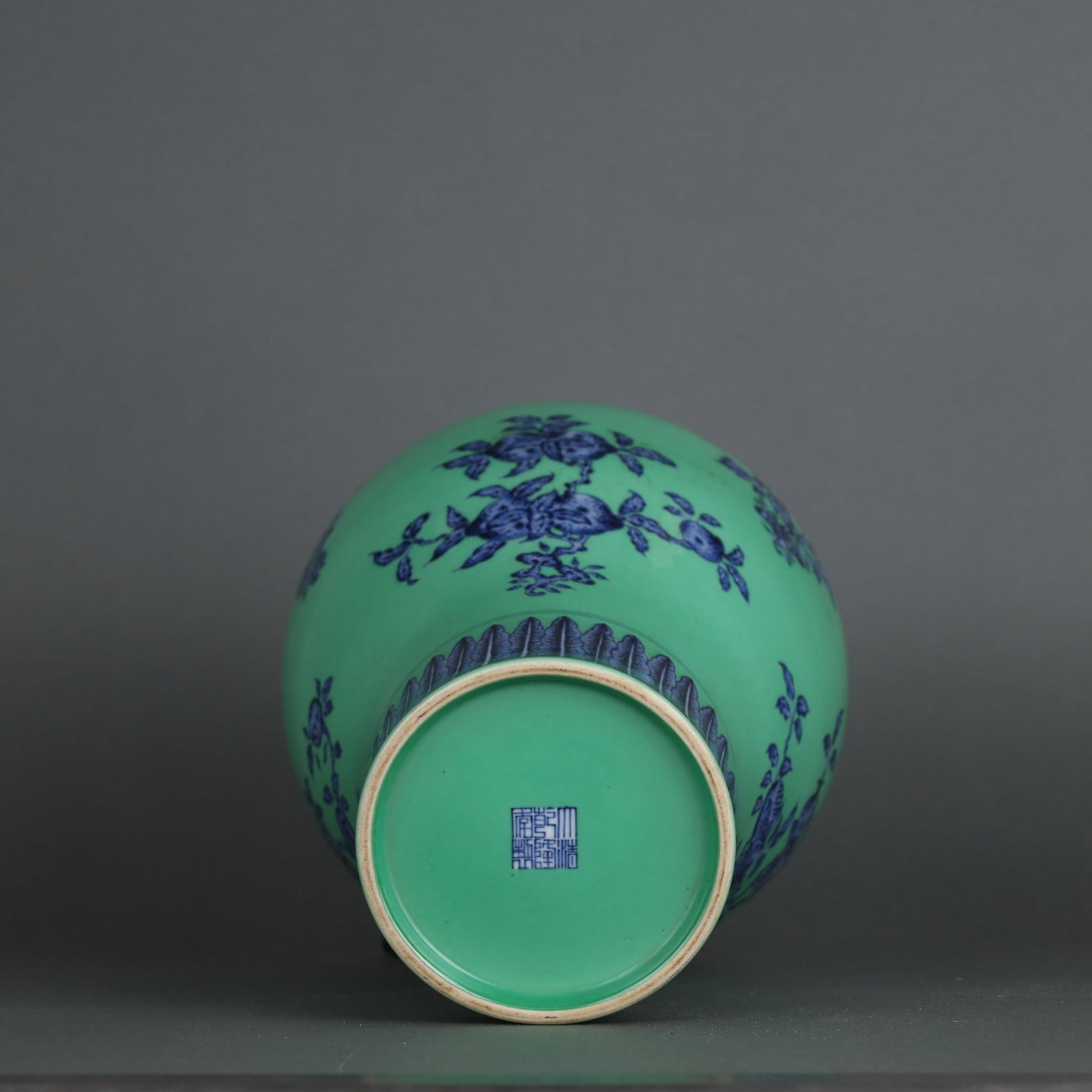 A Exquisite Green Glazed Blue and White Flower and Fruit Pattern Vase - 9