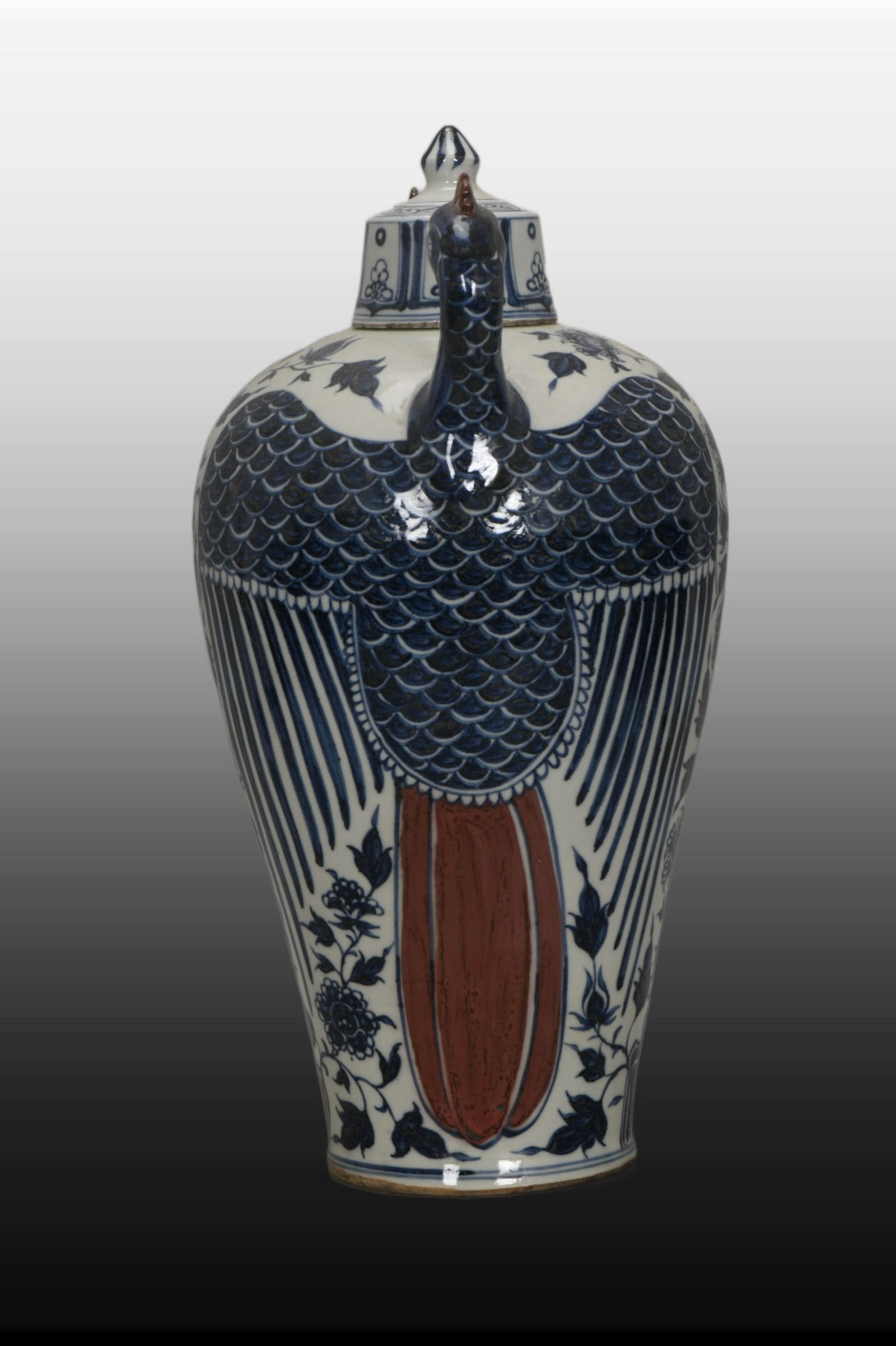 A Exquisite Blue and White Flower Pattern Peacock Head Vase - 2