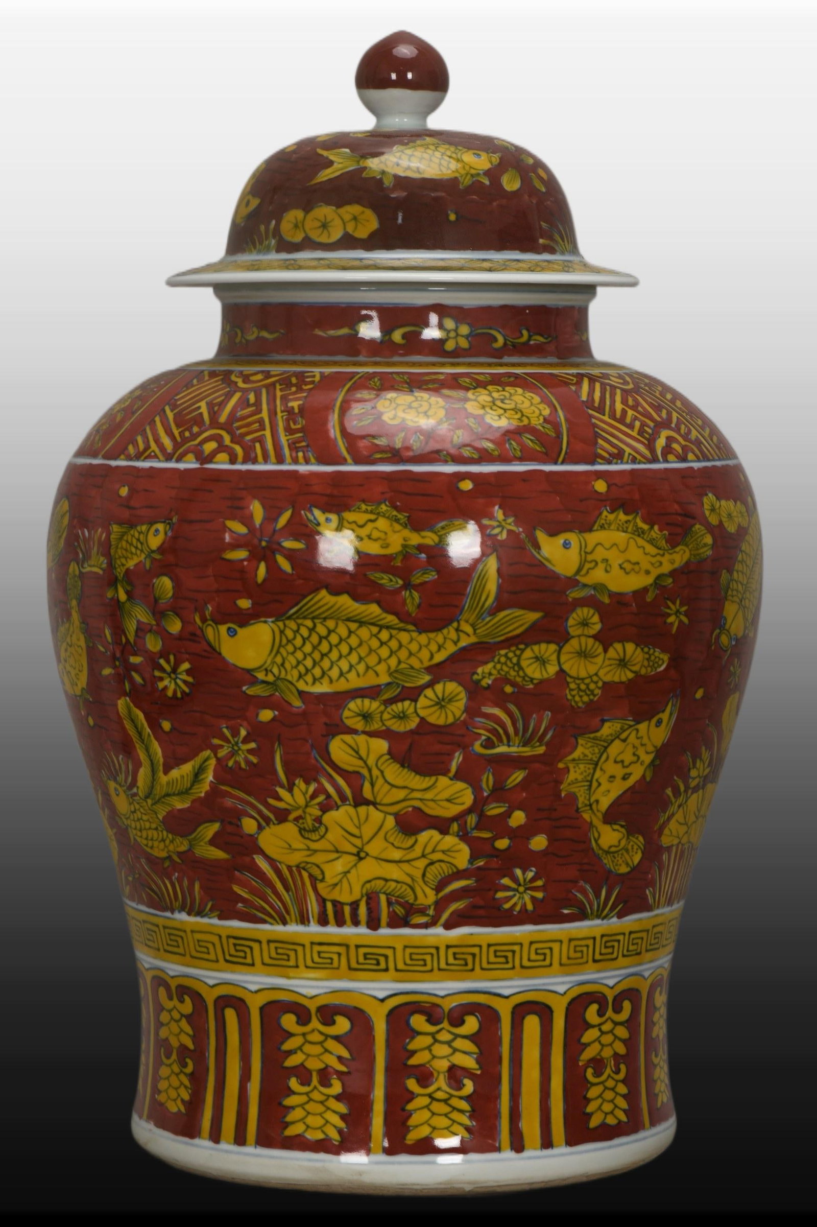 A Exquisite Yellow Red Color Fish and Lotus Pattern Jar: A Exquisite Yellow Red Color Fish and Lotus Pattern Jar,Ming Dynasty, China,With Mark,Size:20.9inx12.6inx9.1in 黄红彩鱼藻纹罐,中国明代