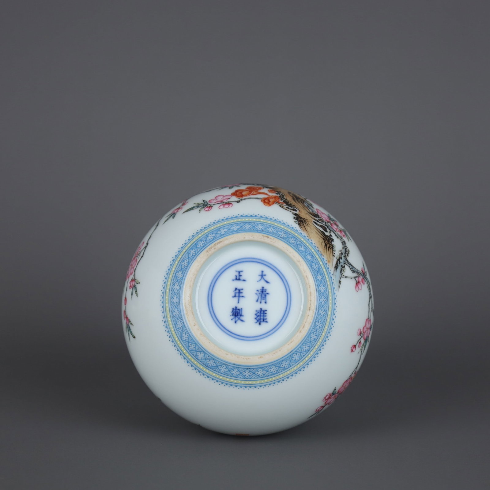 A Exquisite Famille-Rose Flower and Bird Pattern Gourd Vase - 9