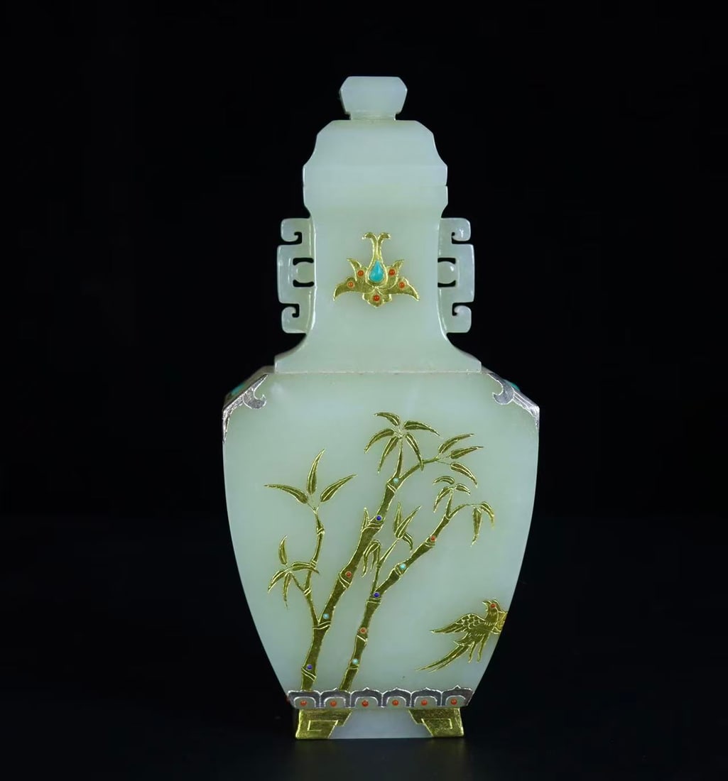 A pair of Exquisite Hotan Jade Cover with Gold Flower Pattern Vase - 8