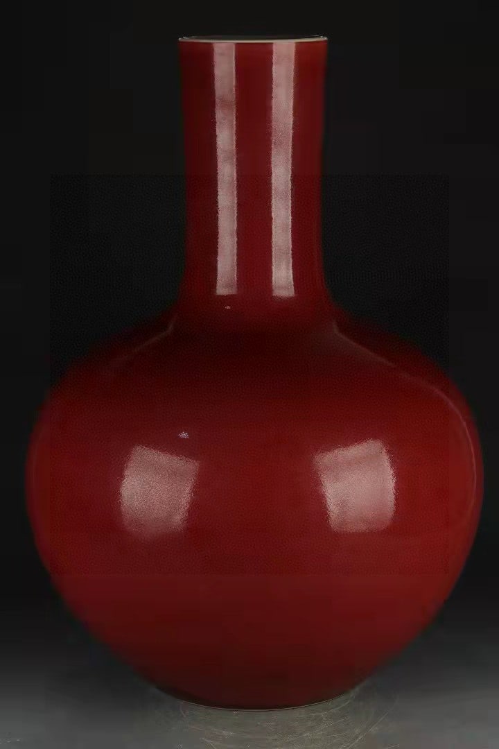 A Exquisite Ji Red Glazed Vase: A Exquisite Ji Red Glazed Vase,Qing Dynasty, China,Qianlong Six-character Mark,Size:22.4inx5inx15.7inx8.1in 霁红釉瓶,中国清代,乾隆六&#