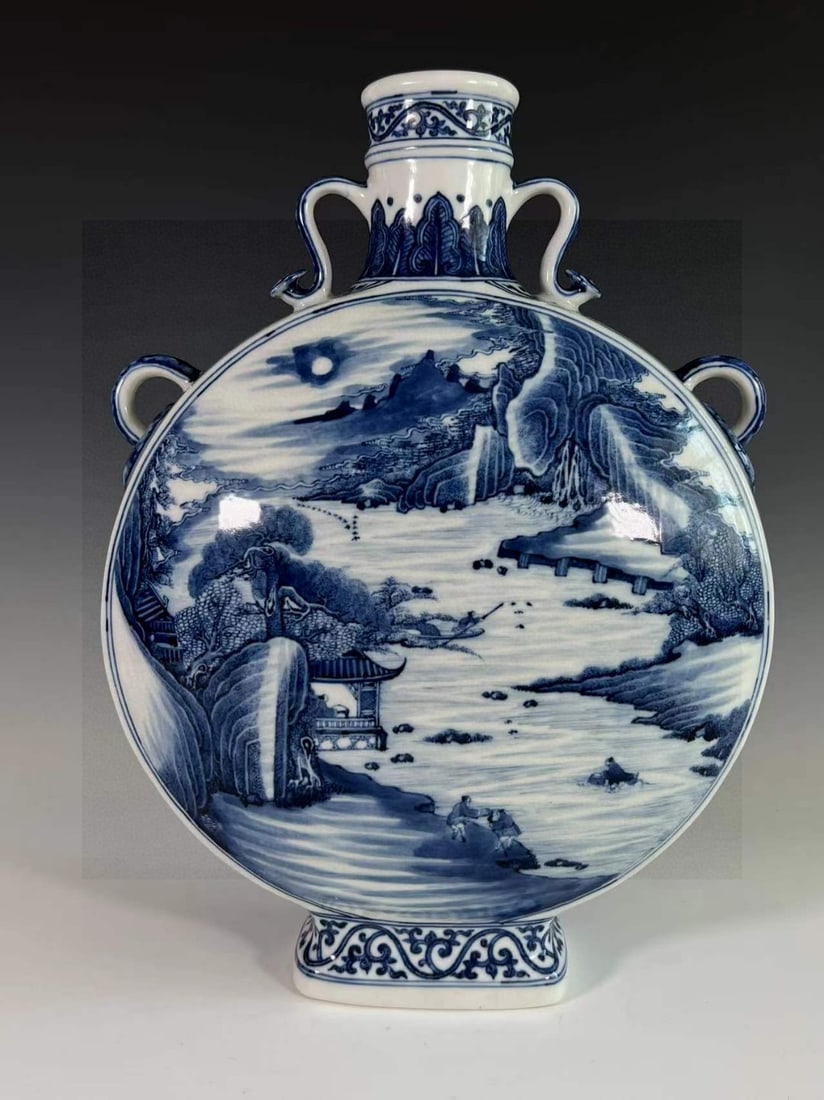 A Exquisite Blue and White Landscape Pattern Vase: A Exquisite Blue and White Landscape Pattern Vase,Qing Dynasty, China,Qianlong Six-character Mark,Size:15.7inx2.6inx4.8in 青花山水纹瓶,中国清É