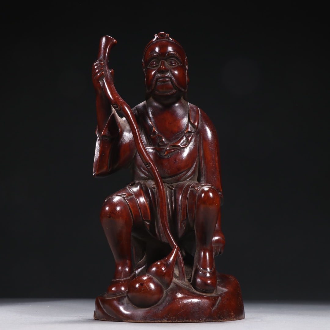 A Exquisite Boxwood Figures Ornament: A Exquisite Boxwood Figures Ornament,Qing Dynasty, China,Size:4.1inx9.4in,Weight:624.1g 黄杨木人物摆件,中国清代