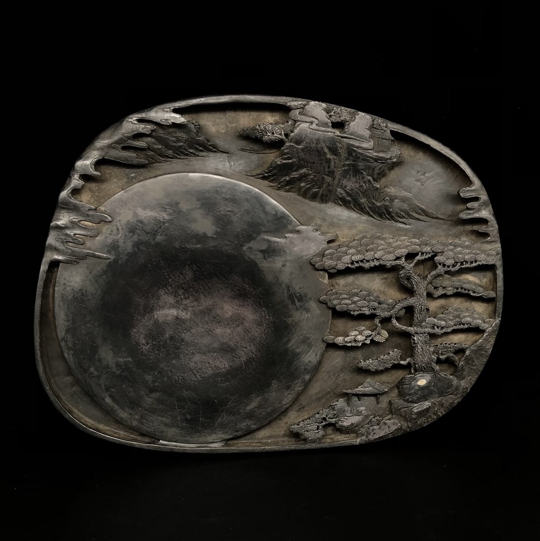 A Exquisite Zou Yigui Mark Landscape Pattern Inkstone: A Exquisite Zou Yigui Mark Landscape Pattern Inkstone,Qing Dynasty, China,With Mark,Size:14.4inx10.8inx1.8in 邹一桂款山水纹端砚,中国&#