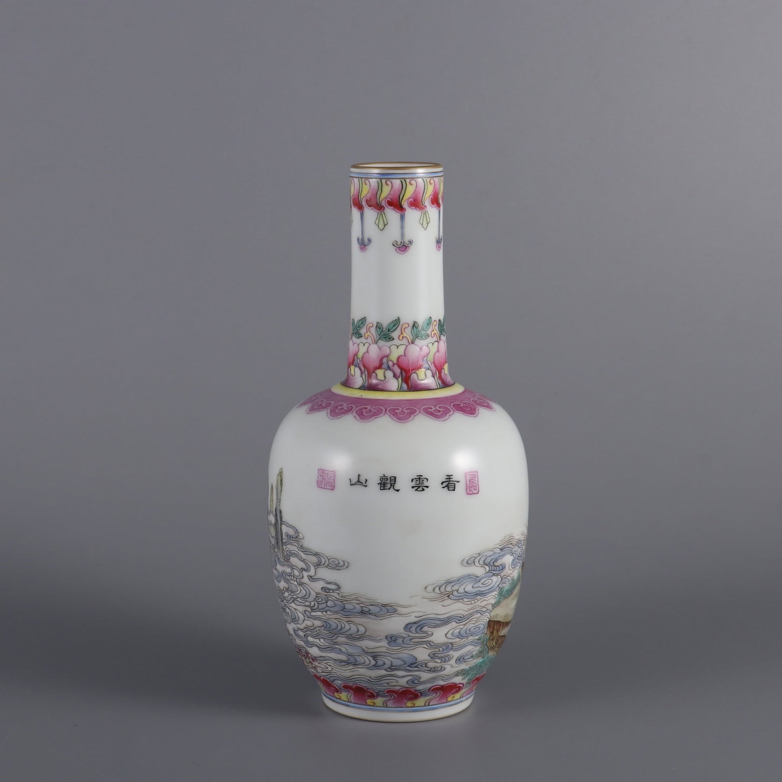 A Exquisite Famille-Rose Figures Pattern Vase - 2