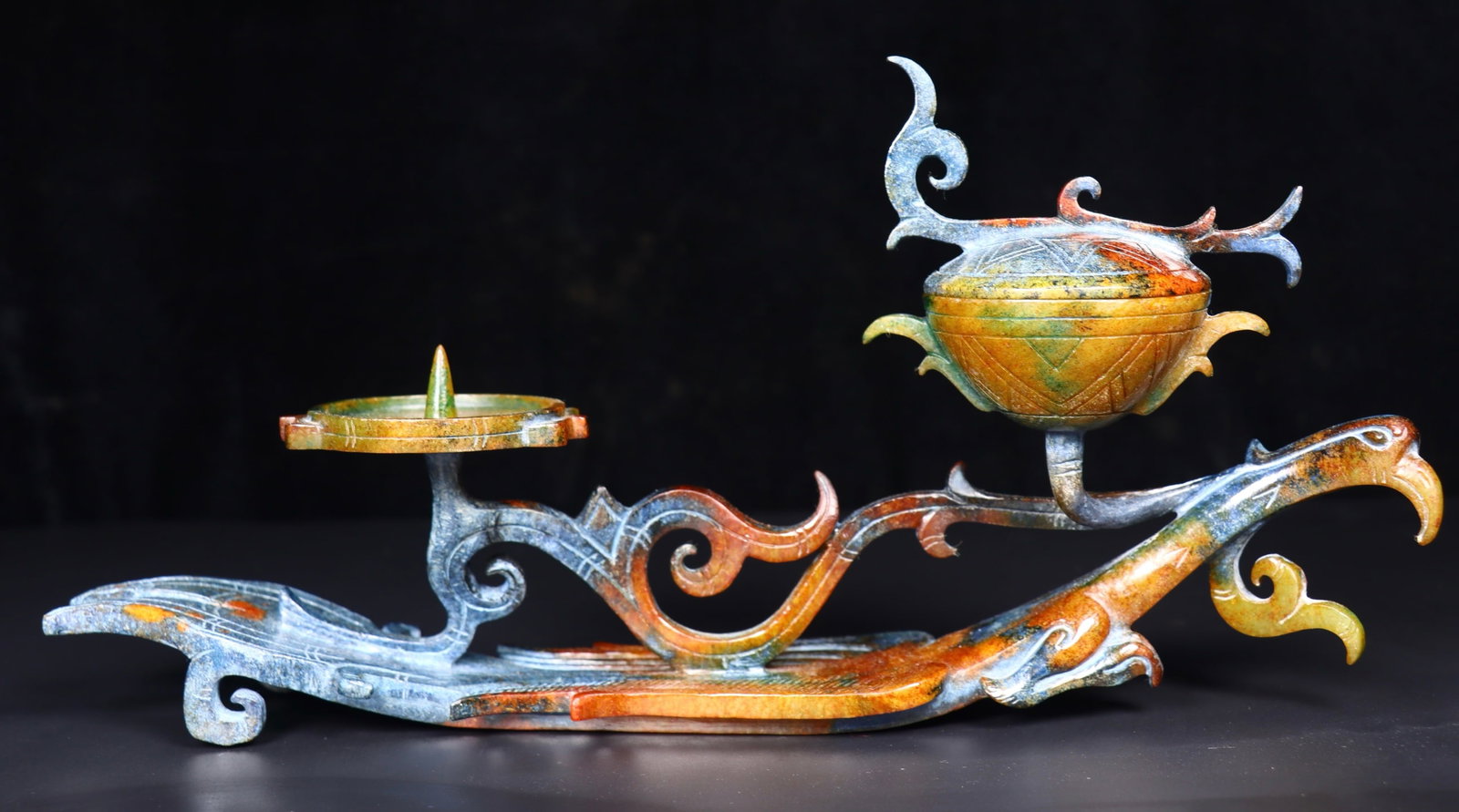 A Exquisite Hotan Jade Candlestick: A Exquisite Hotan Jade Candlestick,Han Dynasty, China,Size:12.2inx2.4inx5.9in ,Weight:563g 和田玉烛台,中国汉代