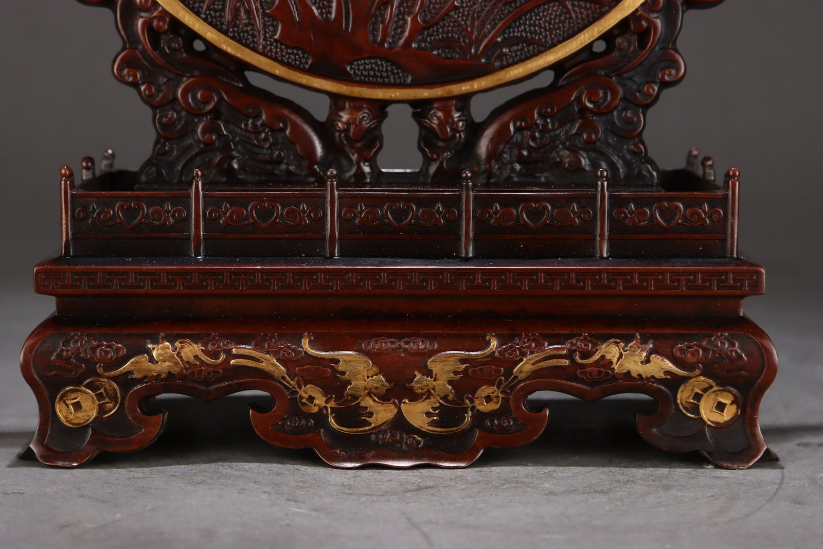 A Exquisite Gilt Bronze Flower Pattern Table Screen - 6