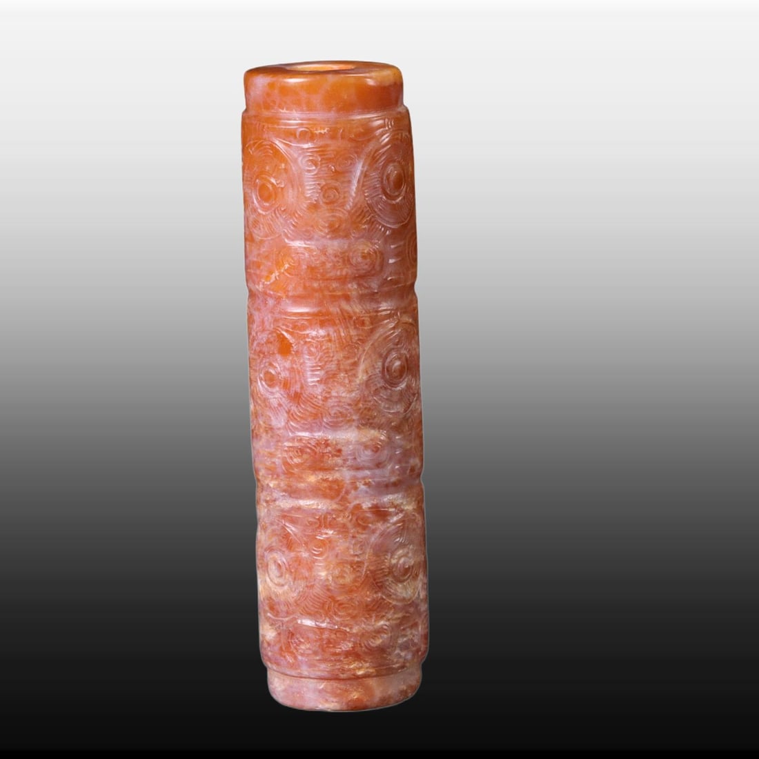 A Exquisite Gaogu Jade Handheld Carving: A Exquisite Gaogu Jade Handheld Carving,Ancient Time, China,Size:2.7inx0.7in,Weight:41g 高古玉手把件,远古时期