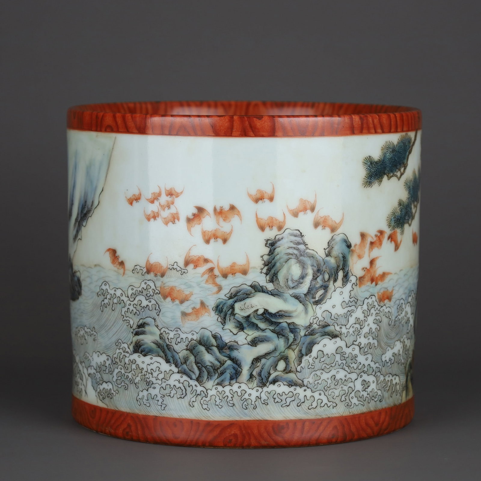 A Exquisite Wood Grain Glaze Famille-Rose Bats and Peach Pattern Brush Pot: A Exquisite Wood Grain Glaze Famille-Rose Bats and Peach Pattern Brush Pot,Qing Dynasty, China,Qianlong Six-character Mark,Size:7.2inx8.1in