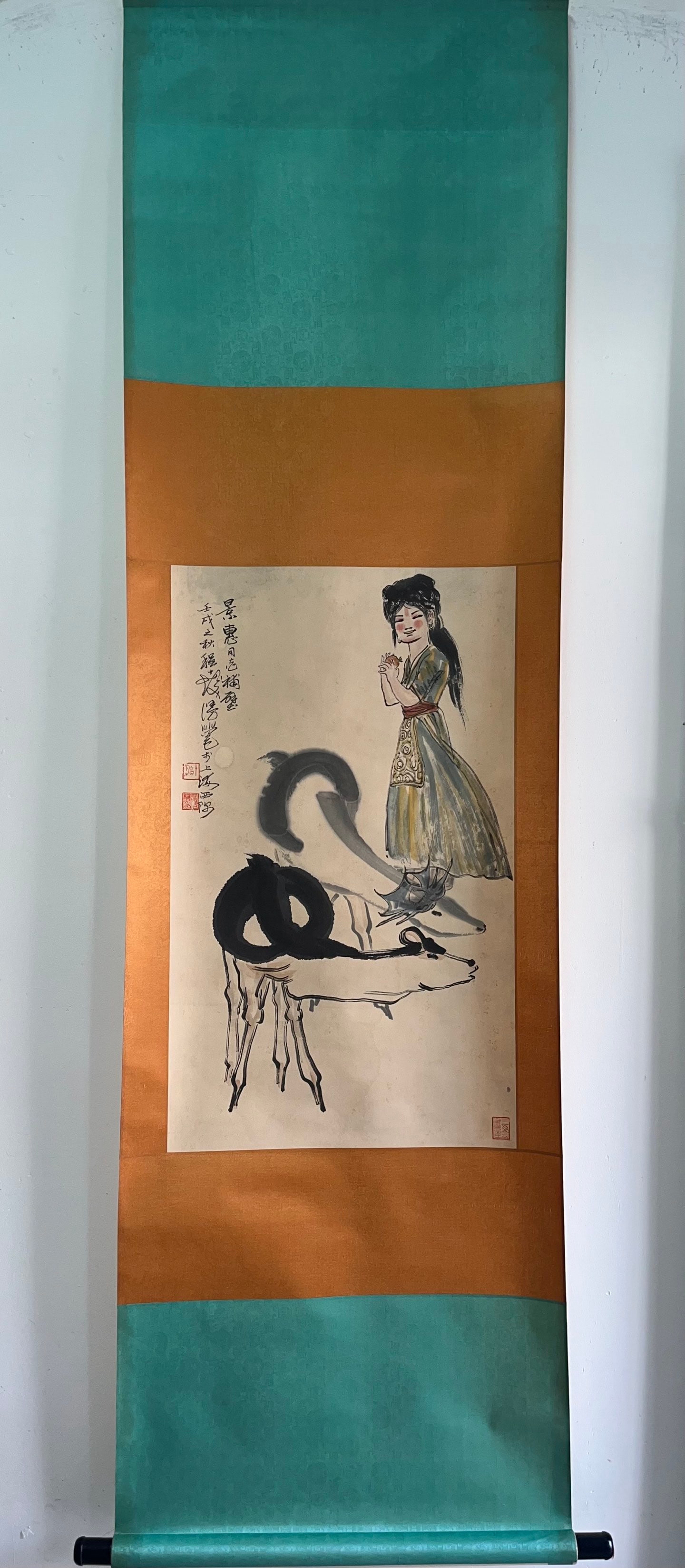 A Chinese Vertical Scroll Ink Painting of Figures on Paper: A Chinese Vertical Scroll Ink Painting of Figures on Paper,Modern Period of China,Cheng Shifa,without frame size:31.1inx18.5in 一幅中国水墨纸本人&