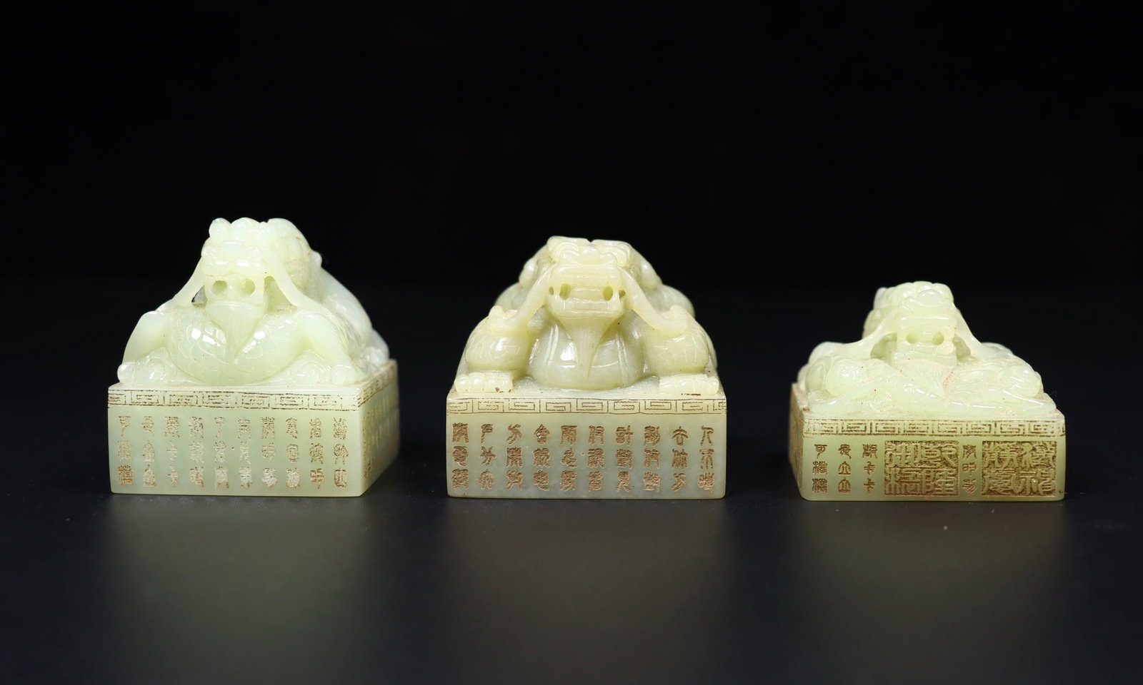 A Set of Exquisite Hotan Jade Seal: A Set of Exquisite Hotan Jade Seal,Qing Dynasty, China,Four-Character Qianlong Mark,Size:1.8inx1.8inx1.6in ,Weight:190g 一套和田玉印章,中国清