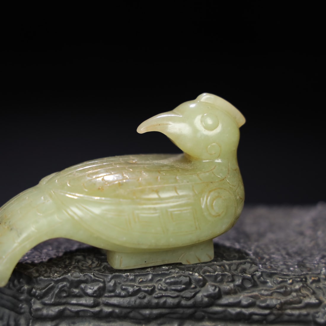 A Exquisite Hotan Jade Bird Ornament - 2