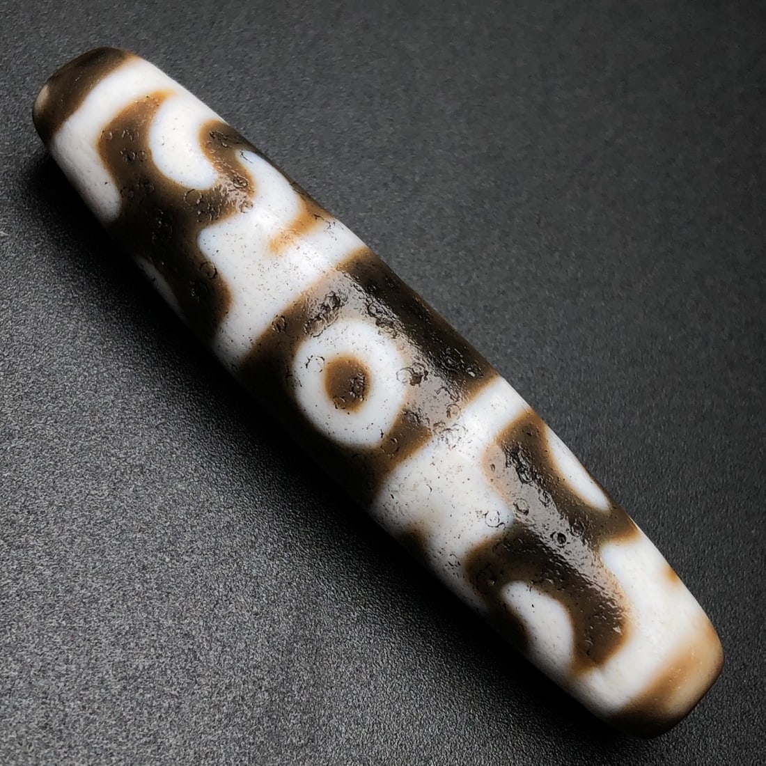 A Exquisite Three-eye Dzi bead - 2