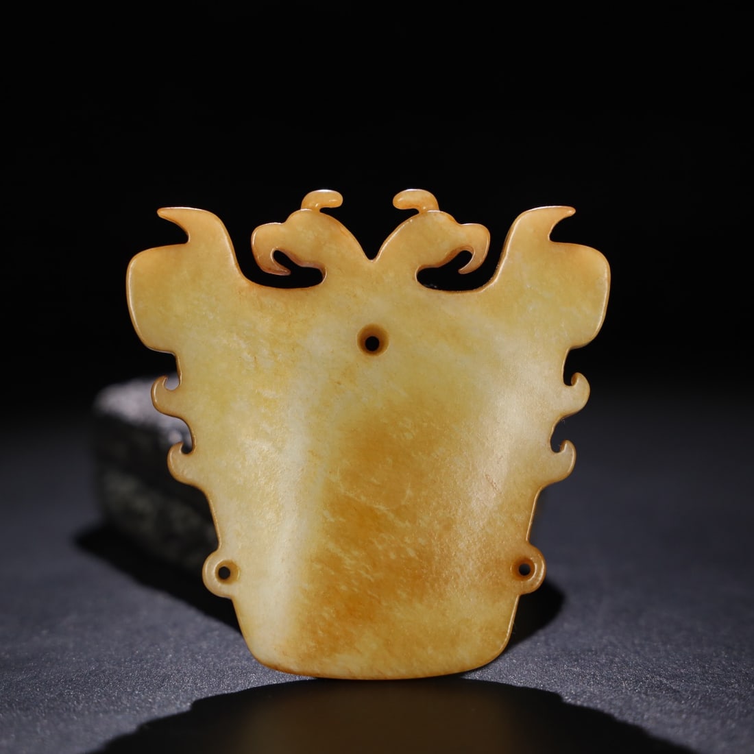 A Exquisite Hotan Jade Beast-Face Pattern Mask - 4
