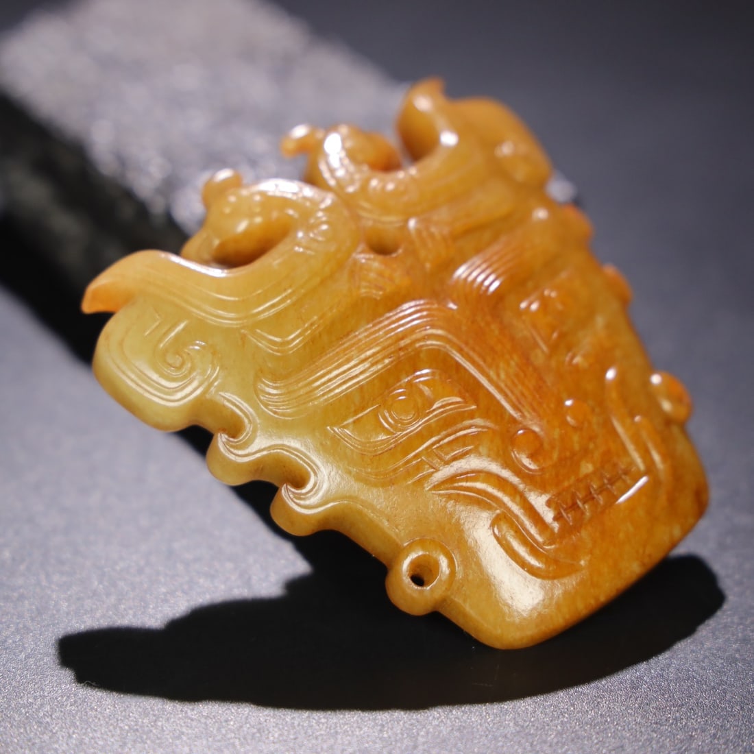 A Exquisite Hotan Jade Beast-Face Pattern Mask - 8