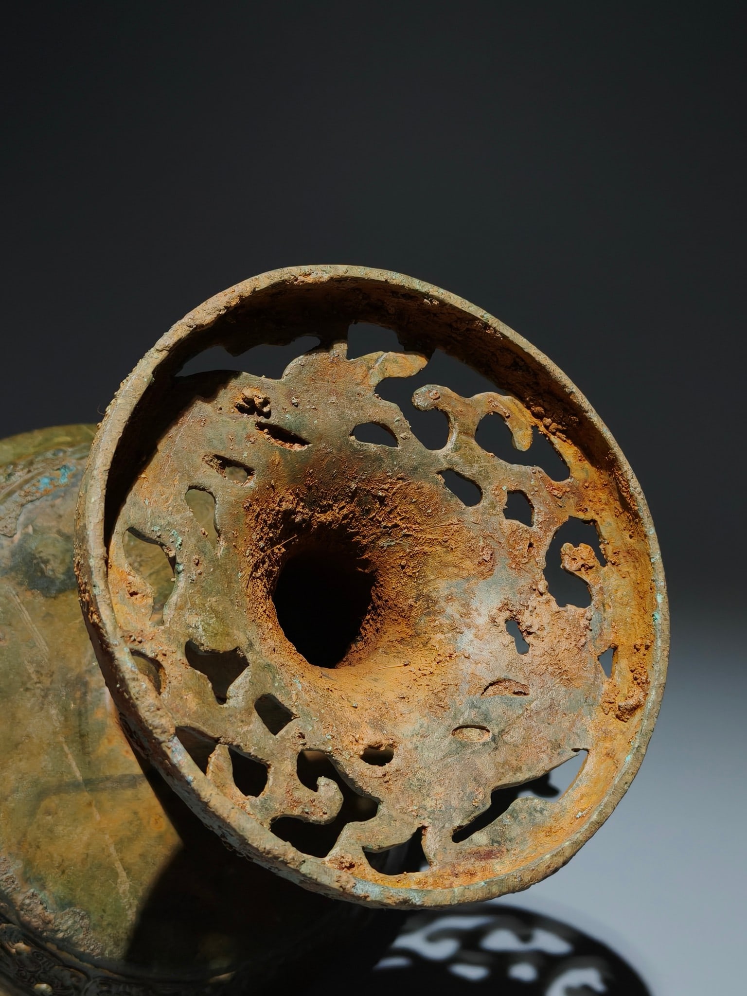 A Exquisite Bronze Bird-handle Candlestick - 8