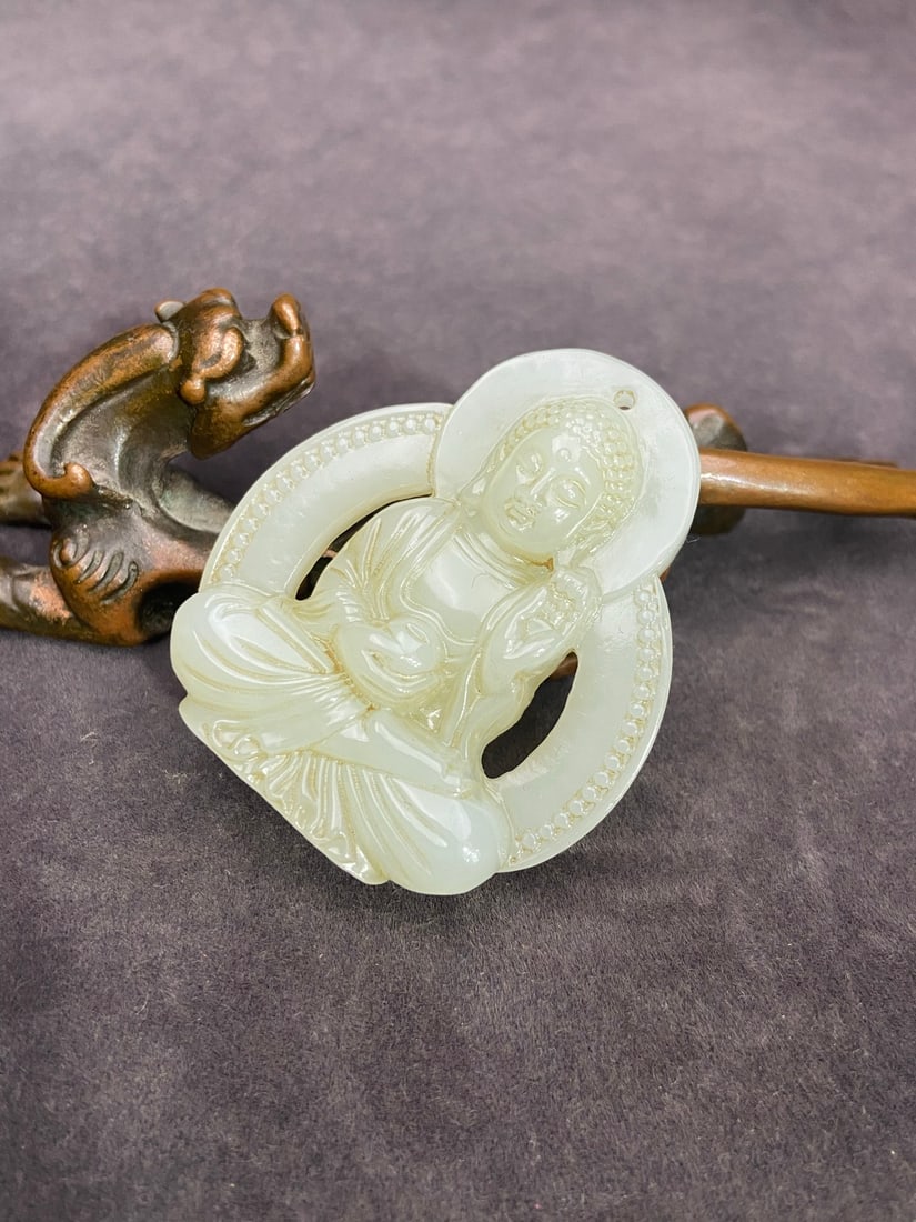 A Exquisite Hotan Jade Buddha Pendant - 3