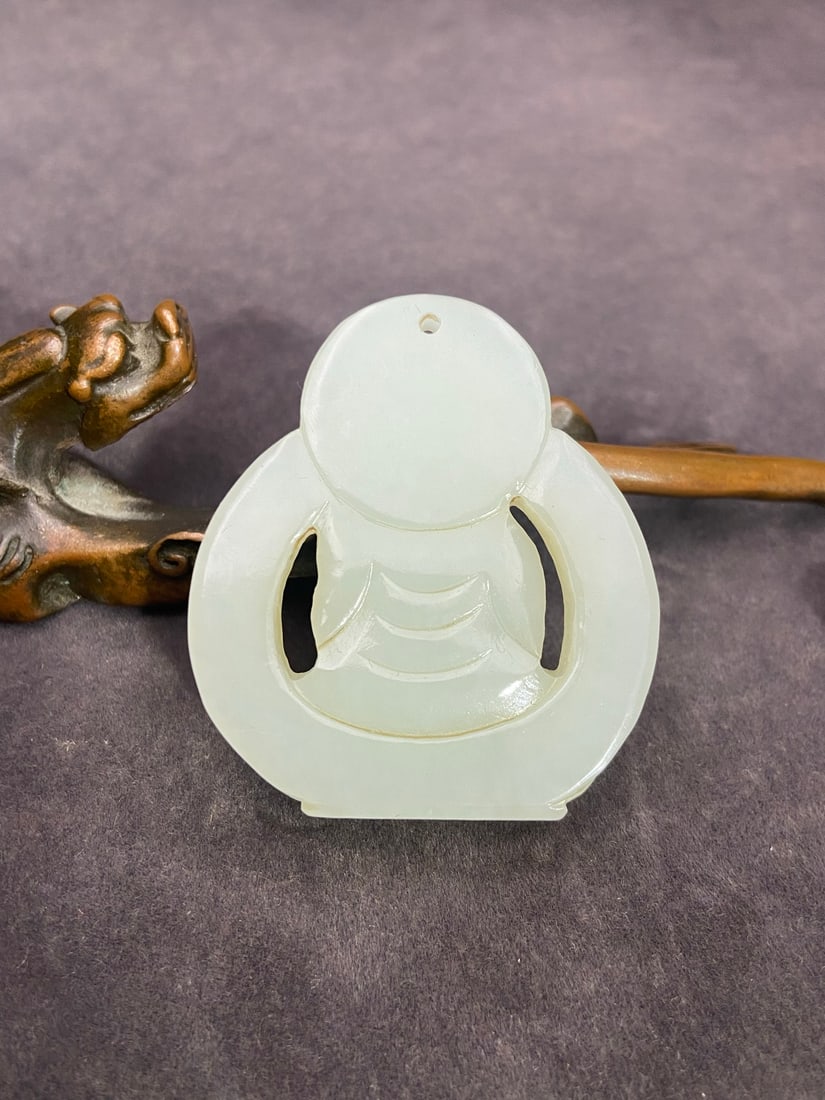 A Exquisite Hotan Jade Buddha Pendant - 4