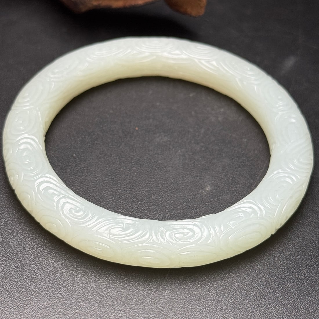 A Exquisite Hotan Jade Cloud Pattern Bracelets - 5