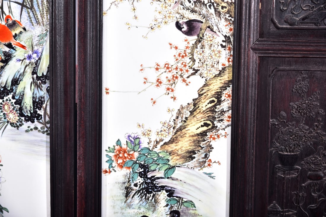 A Set of Exquisite Red wood Famille-Rose Flower and Bird Porcelain Plate Hanging Panel - 7