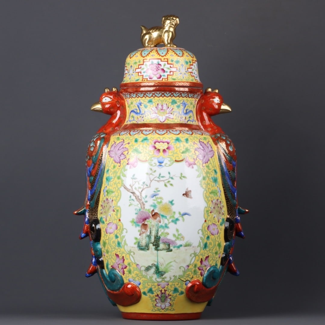 A Exquisite Enamel Gilt Flower and Bird Pattern Phoenix-Ears Jar - 3