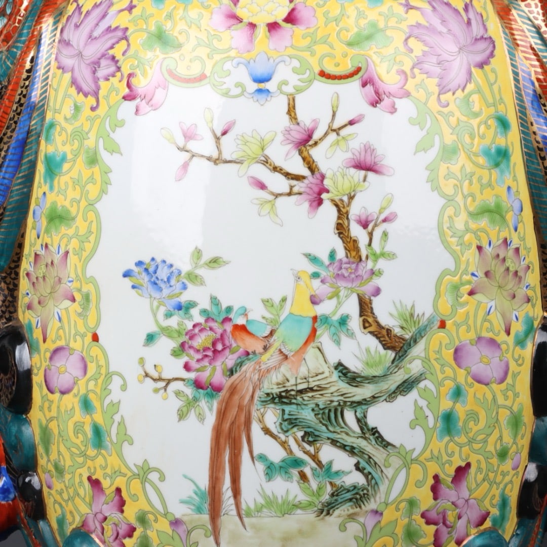 A Exquisite Enamel Gilt Flower and Bird Pattern Phoenix-Ears Jar - 5
